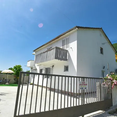 Apartament Ban *